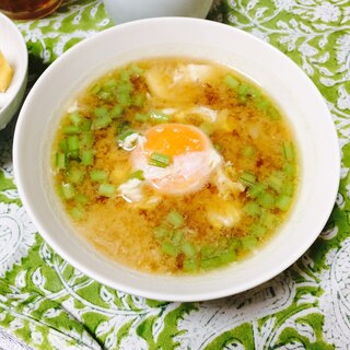 カブとまんまる半熟卵のお夜食味噌汁☺️